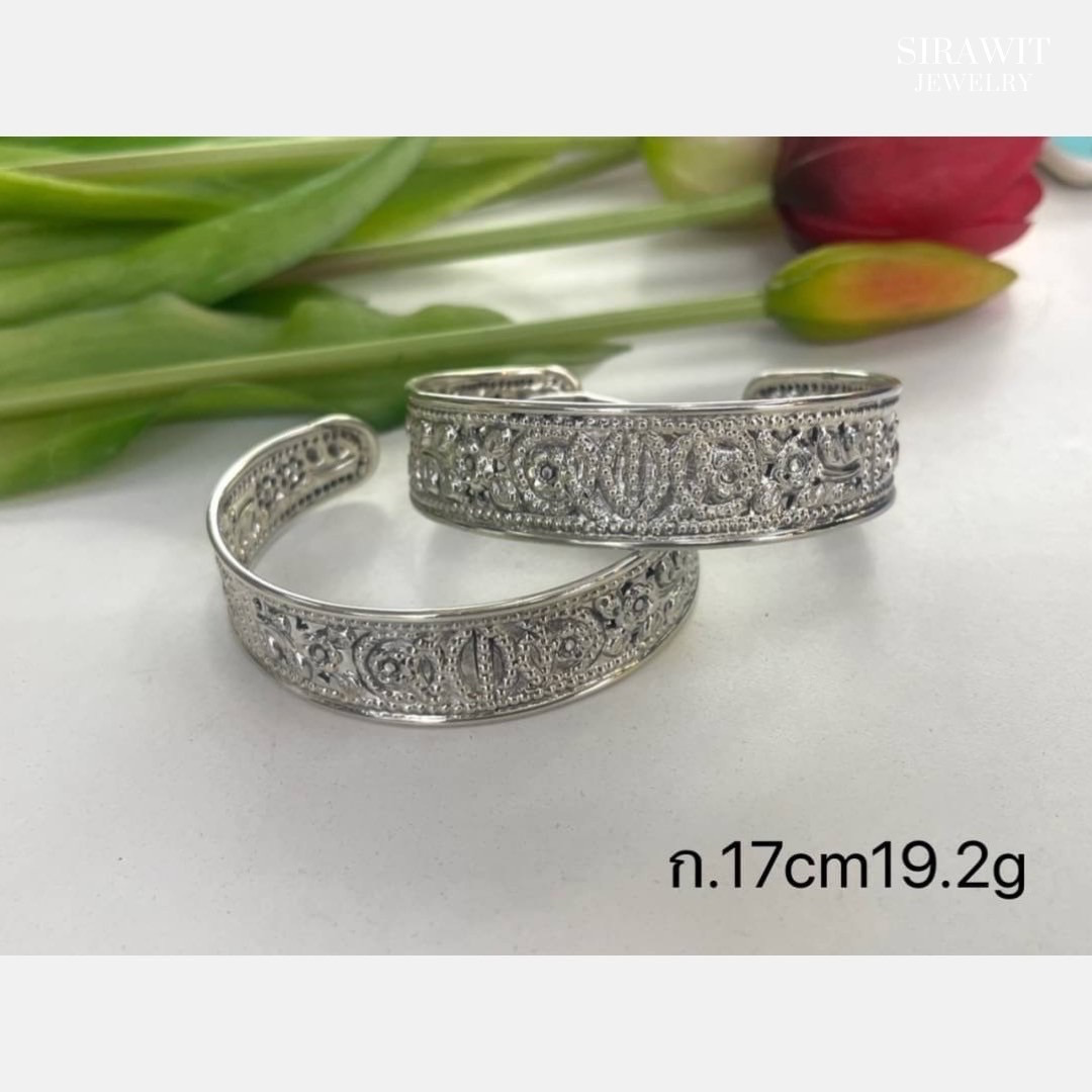 กำไลข้อมือเงินแท้