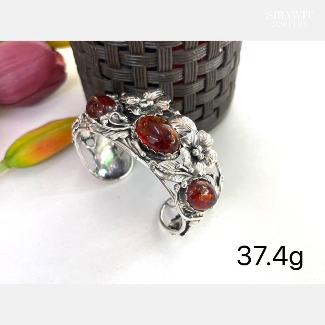 กำไลข้อมือเงินแท้