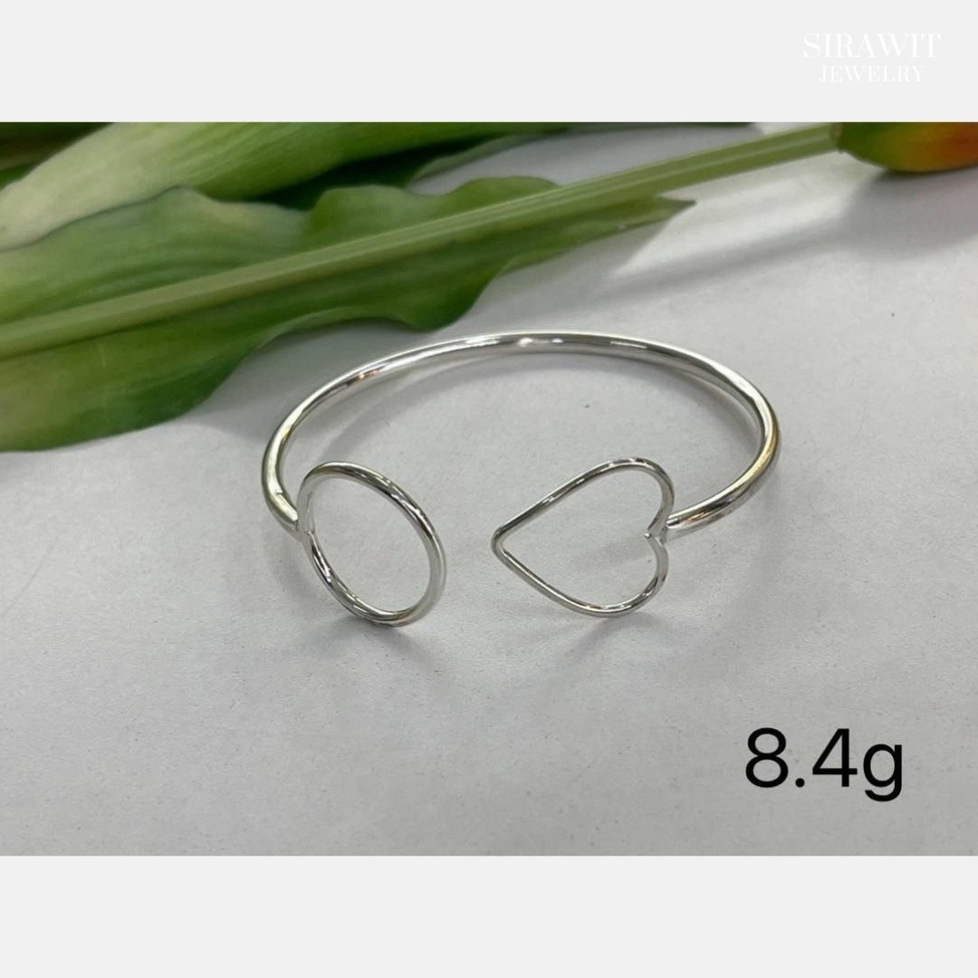 กำไลข้อมือเงินแท้