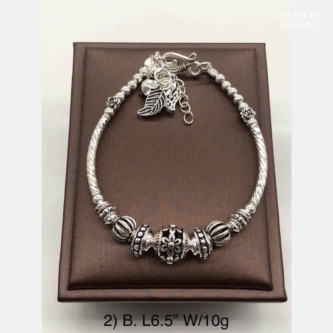 สร้อยข้อมือเงินแท้