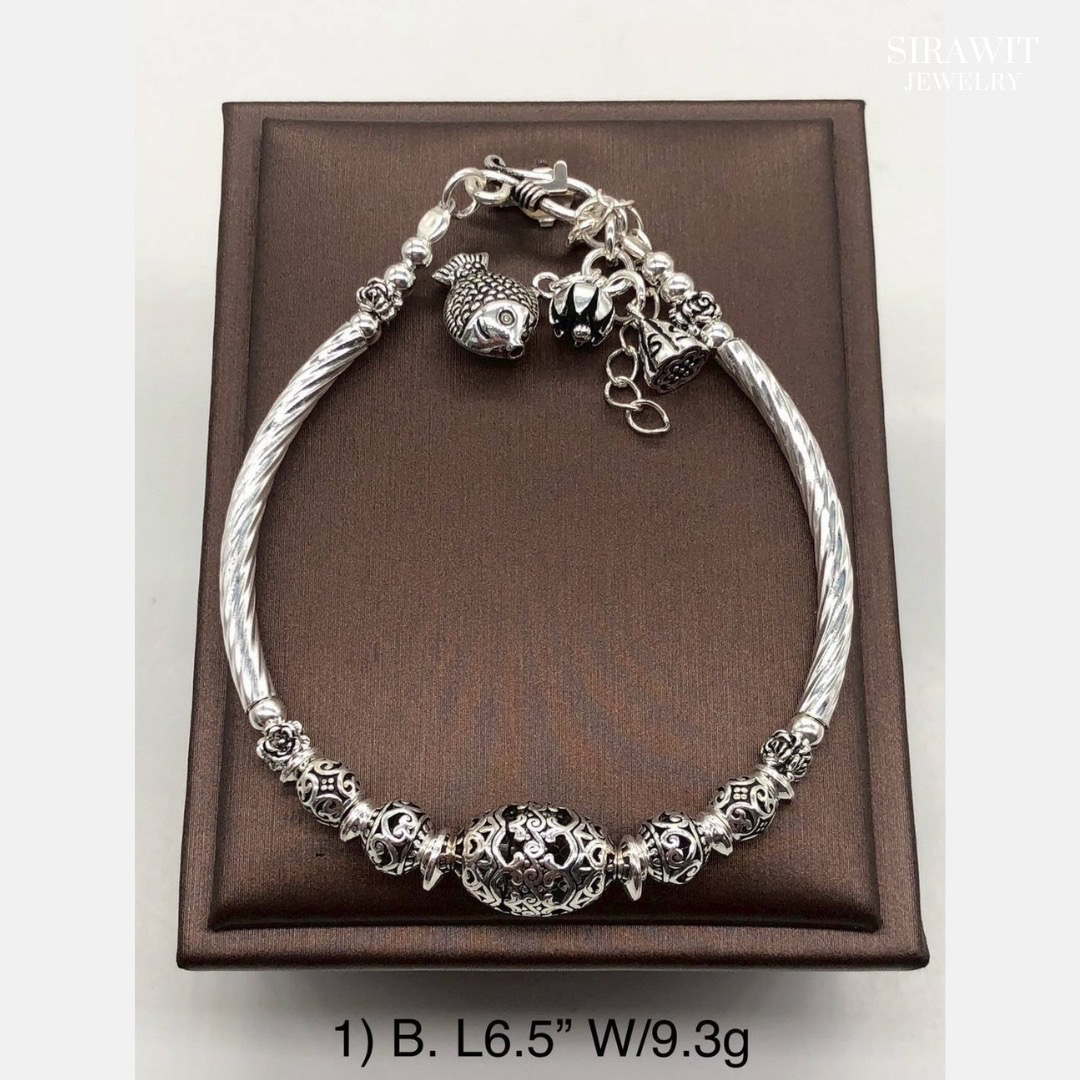 สร้อยข้อมือเงินแท้
