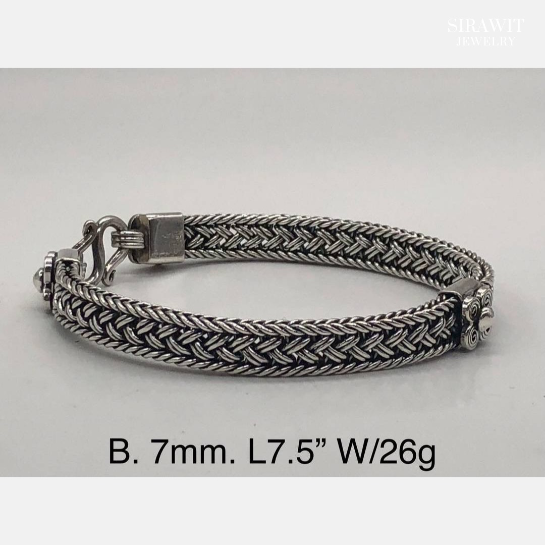 สร้อยข้อมือเงินแท้