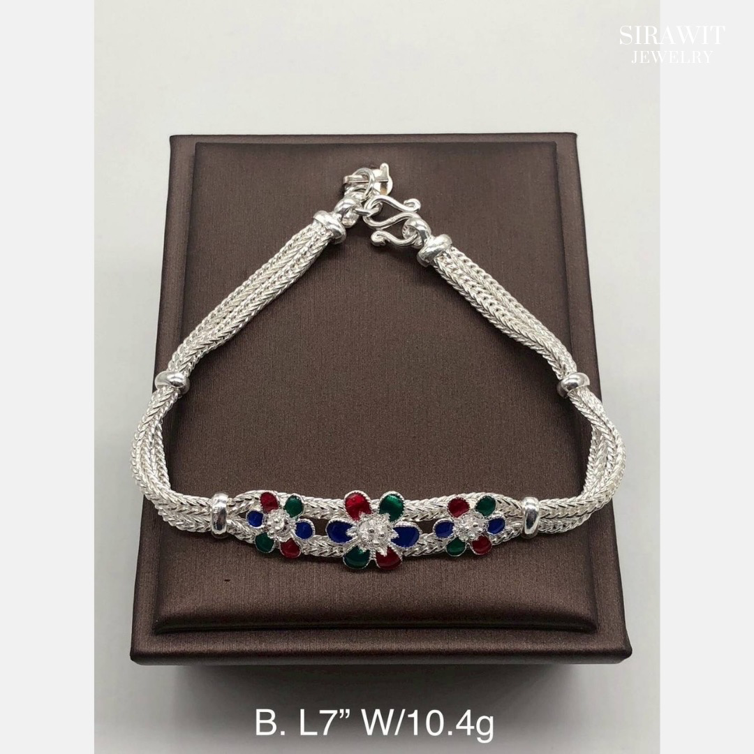 สร้อยข้อมือลงยาสุโขทัย
