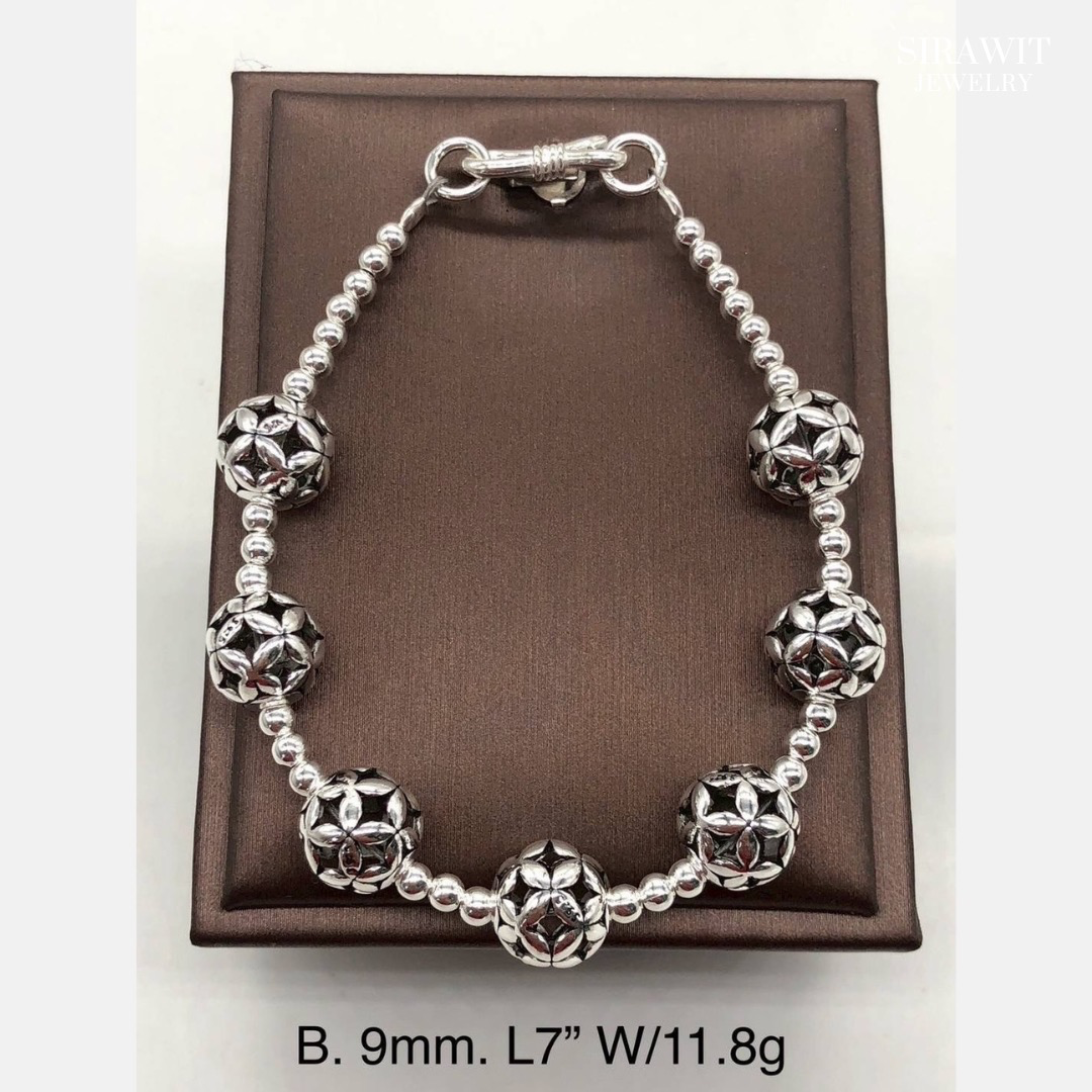 สร้อยข้อมือเงิน