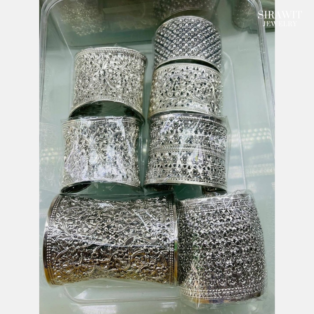 กำไลข้อมือเงินแท้