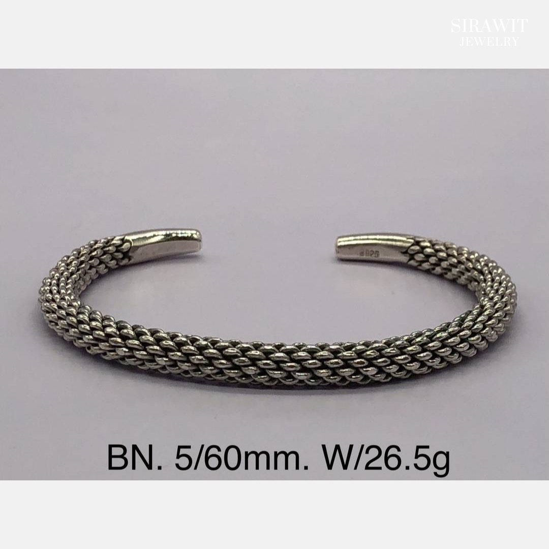 กำไลข้อมือเงินแท้