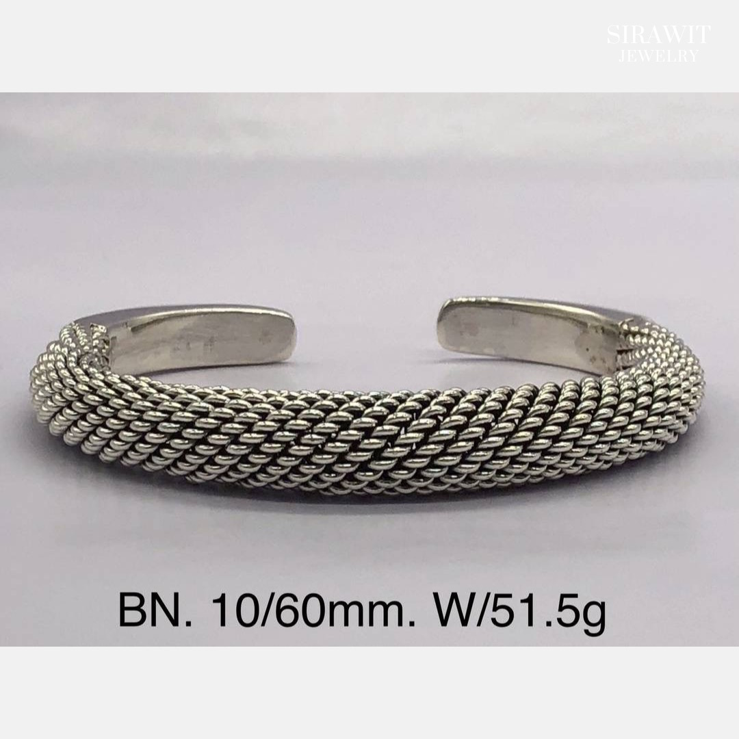 กำไลข้อมือเงินแท้