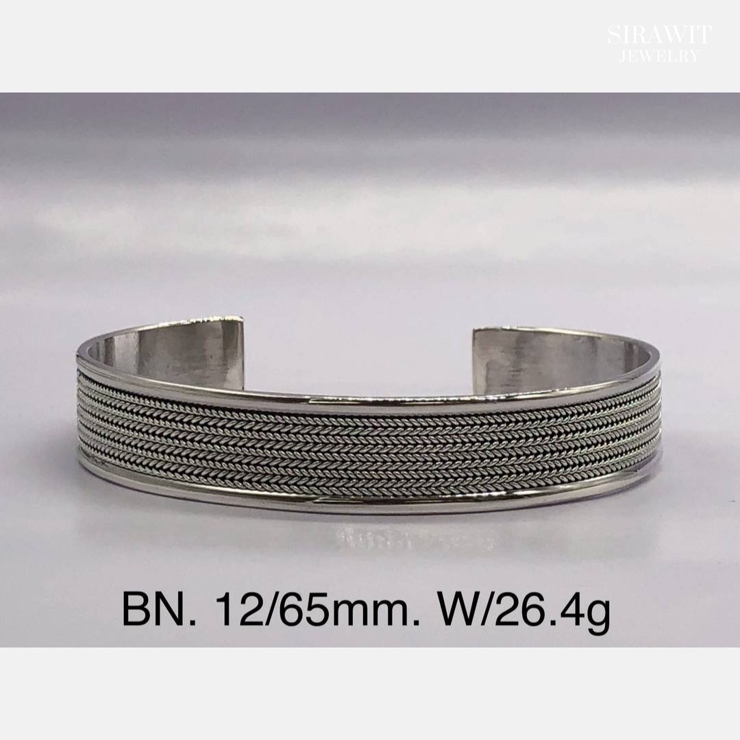 กำไลข้อมือเงินแท้