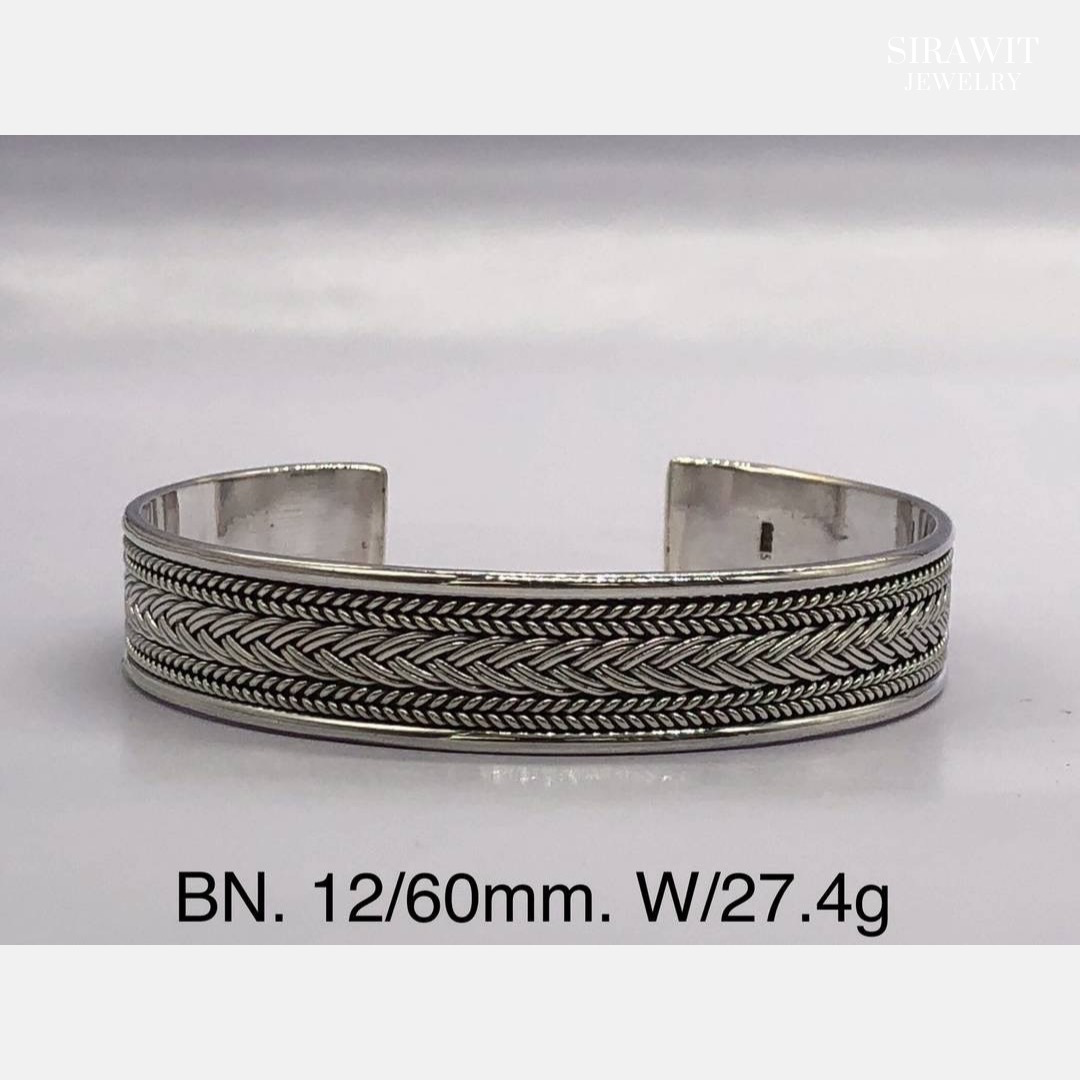 กำไลข้อมือเงินแท้