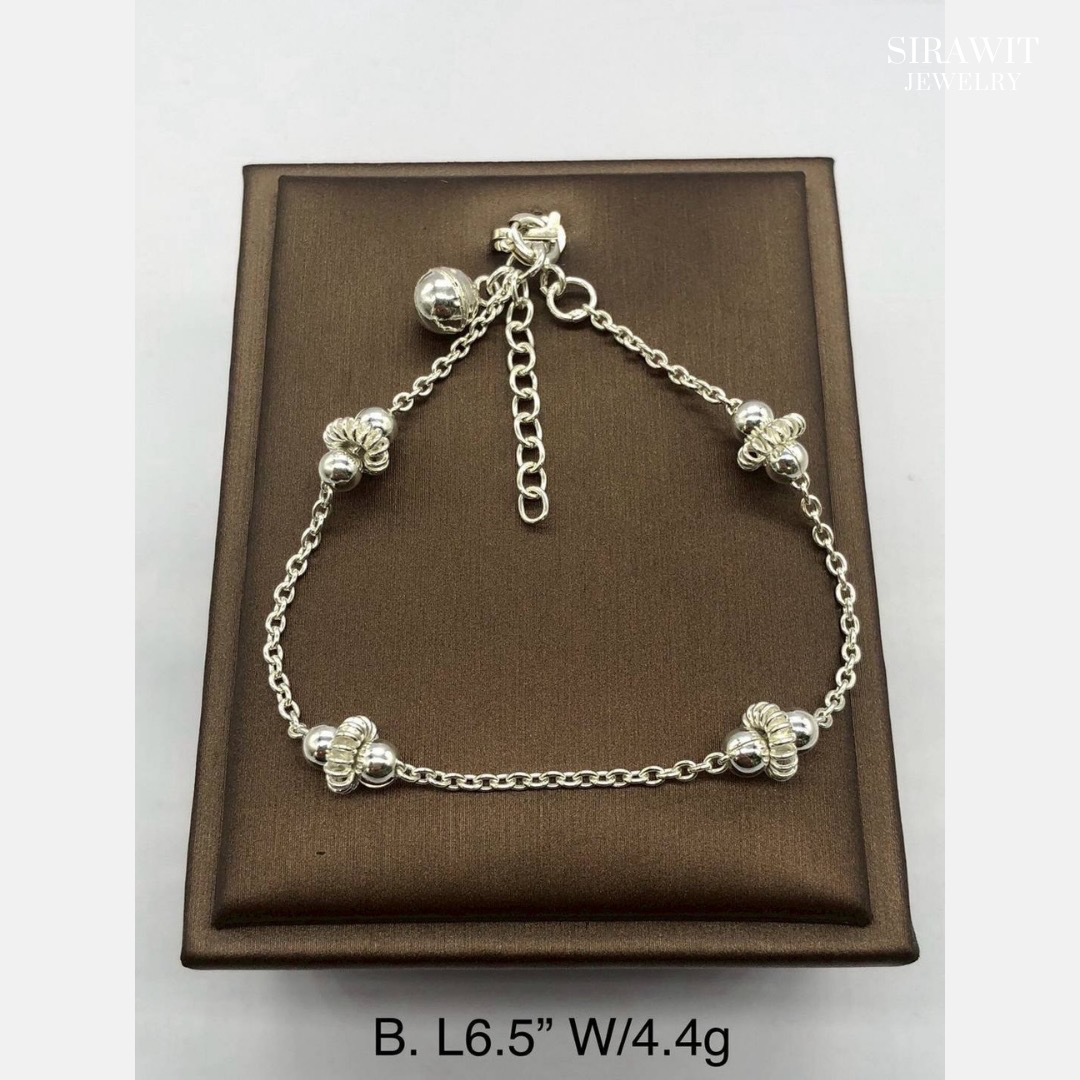 สร้อยข้อมือเงินแท้