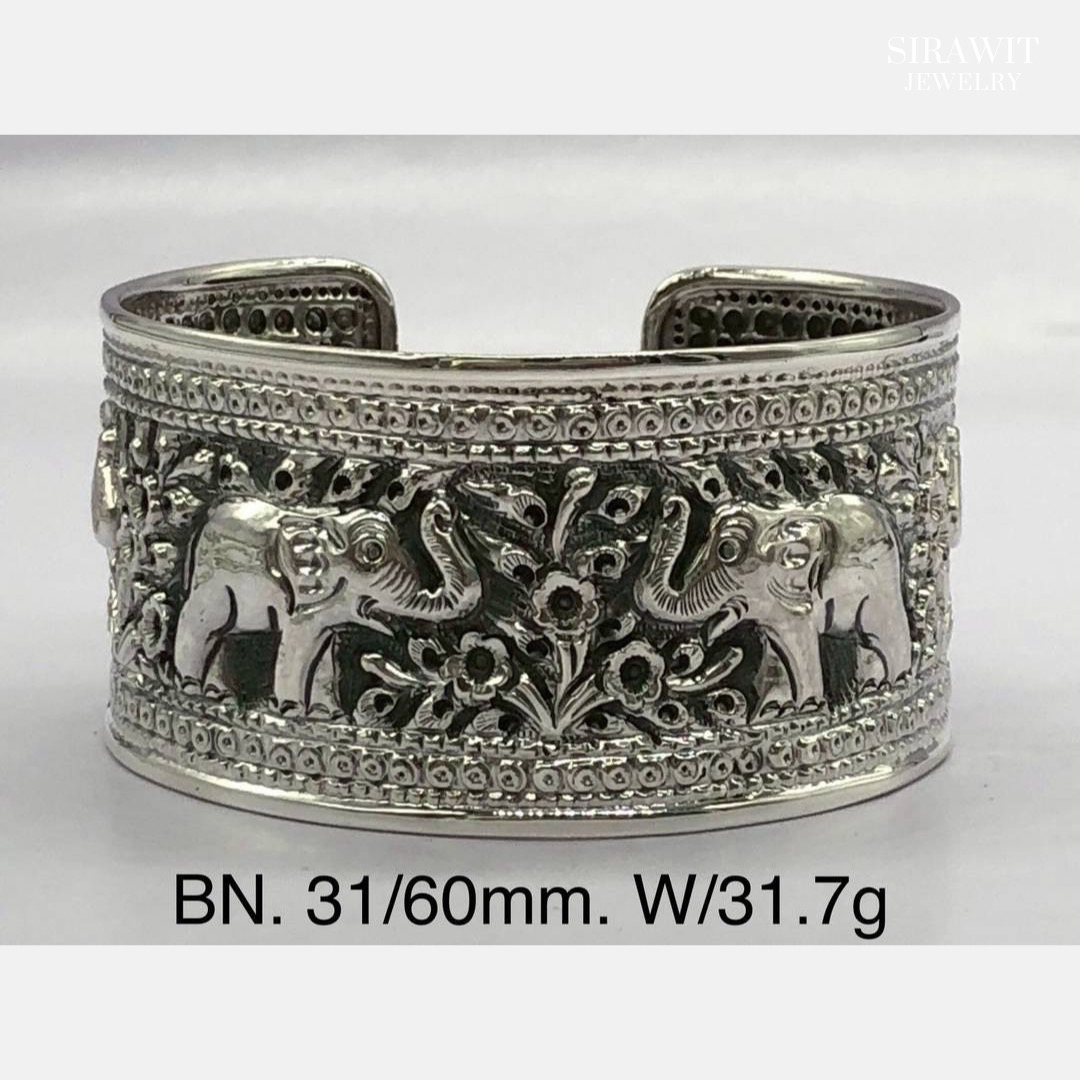 กำไลข้อมือช้าง