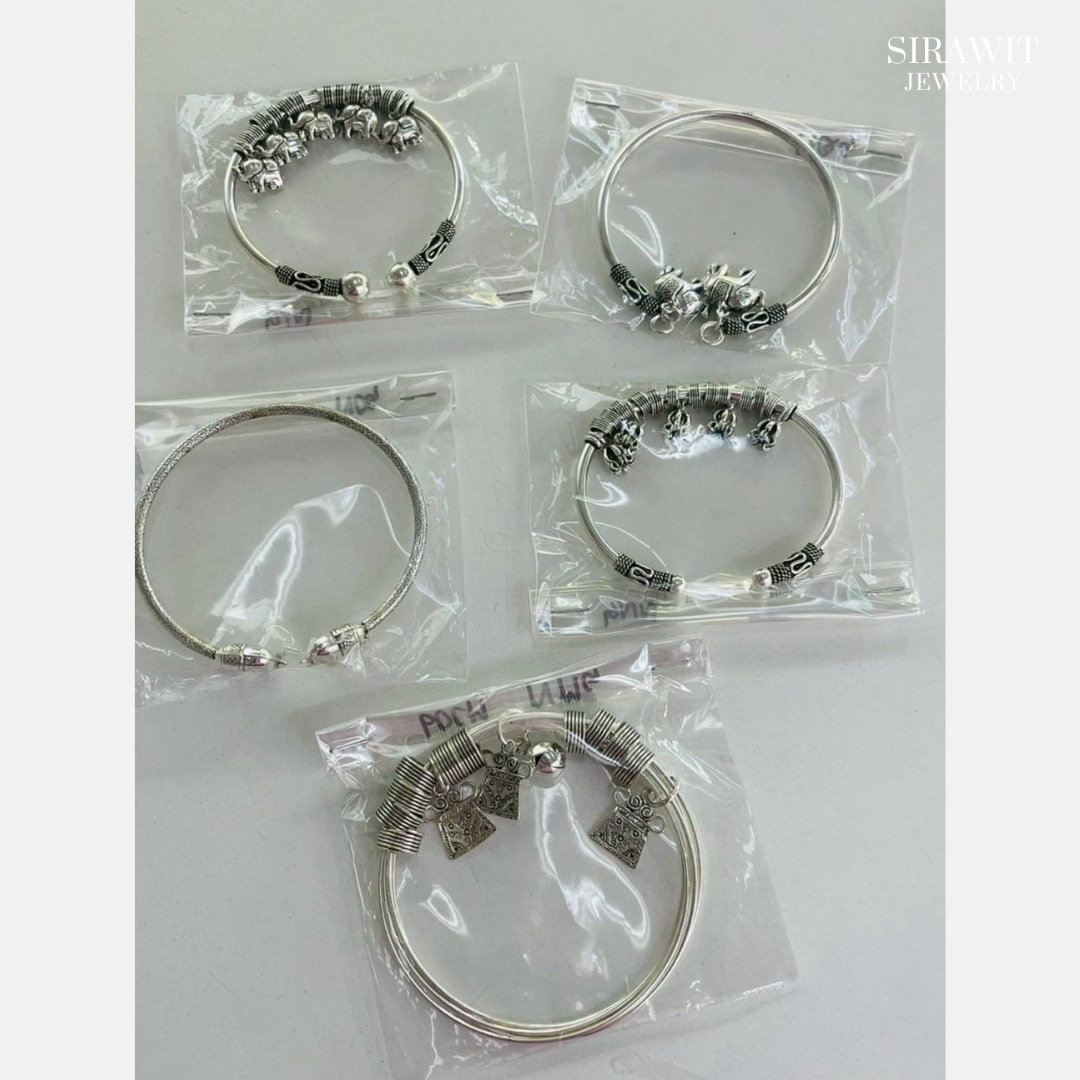 กำไลข้อมือเงินแท้