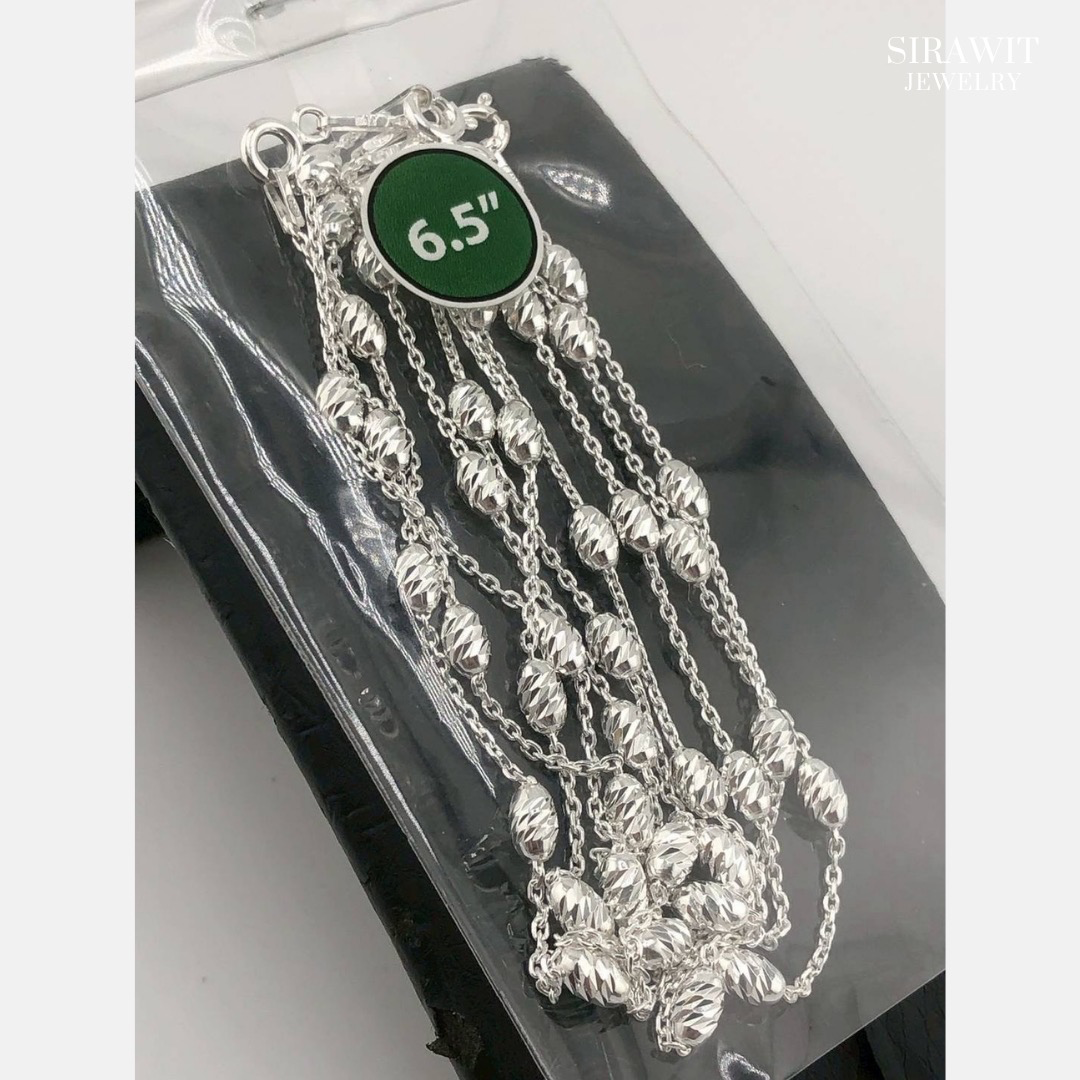 สร้อยข้อมือเม็ดตัดลาย