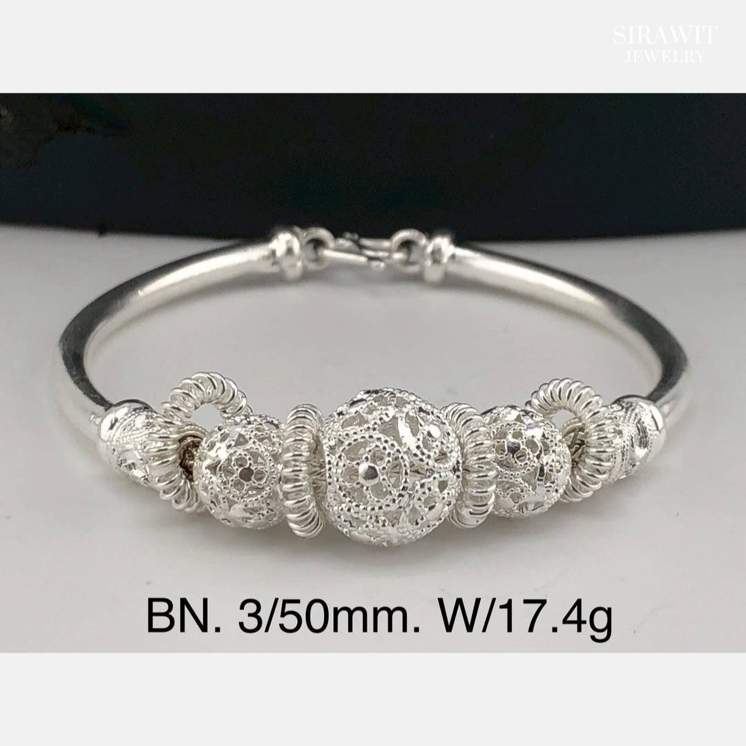 กำไลข้อมือเงินแท้