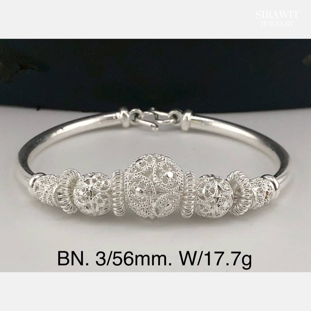 กำไลข้อมือเงินแท้