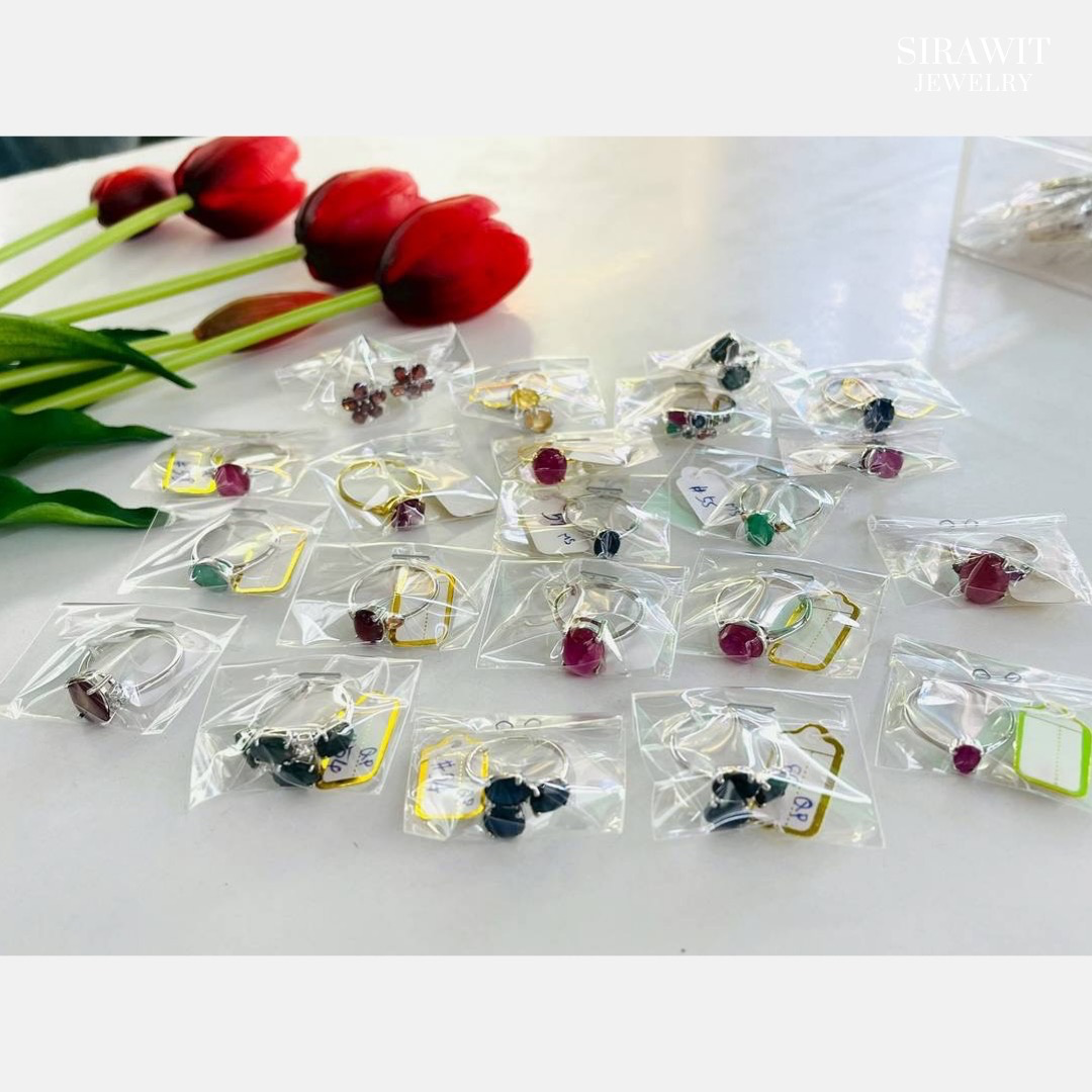 แหวนพลอยเงินแท้