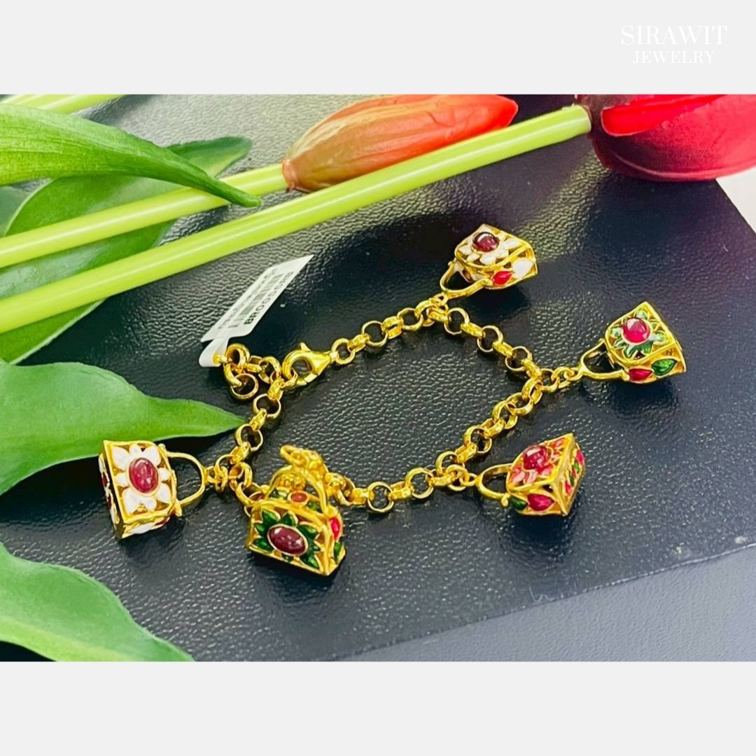 สร้อยข้อมือพลอยลงยาสุโขทัย