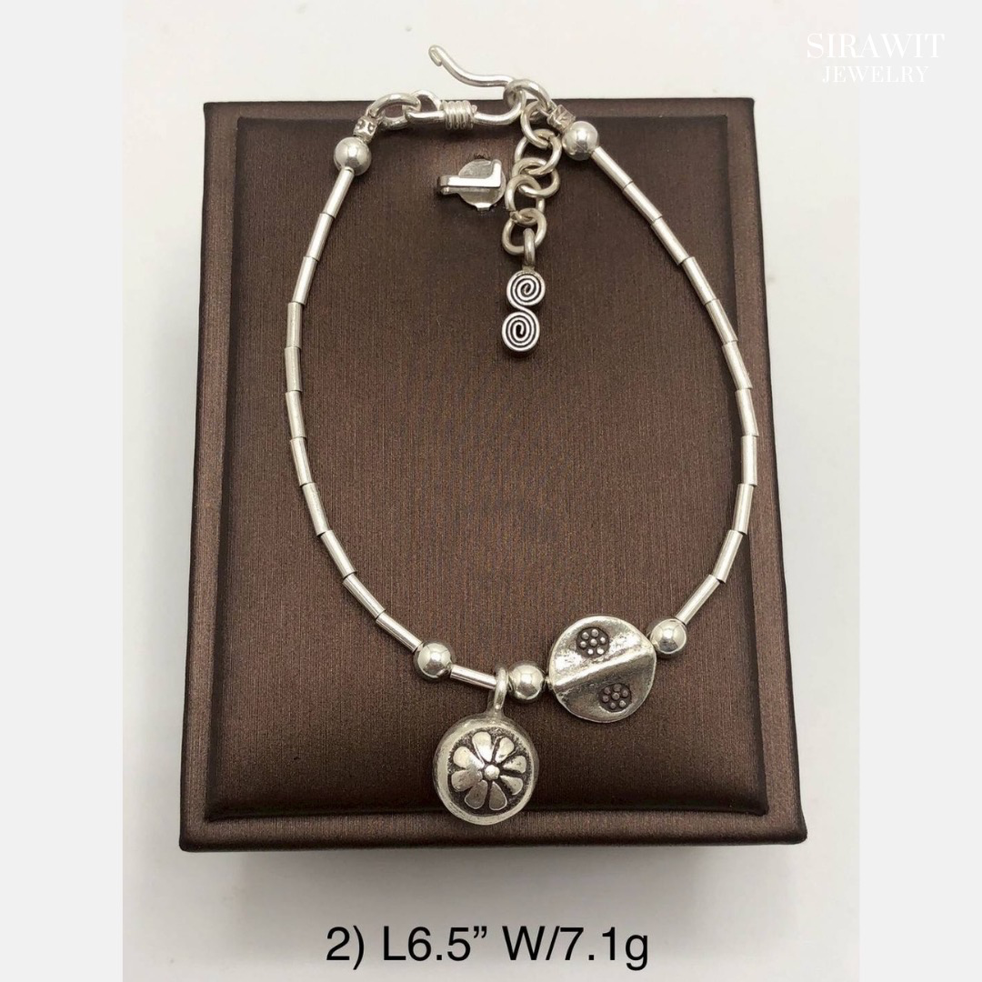 สรัอยข้อมือเงินแท้