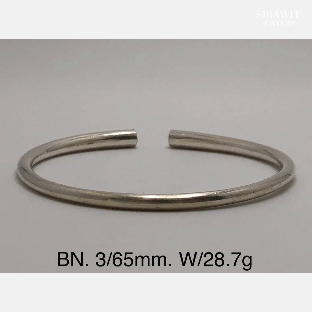 กำไลข้อมือเงินแท้