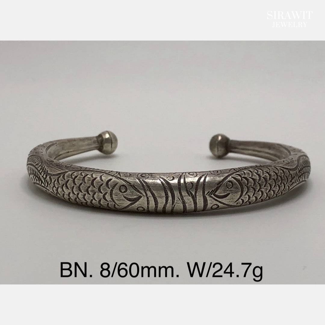 กำไลข้อมือเงินแท้