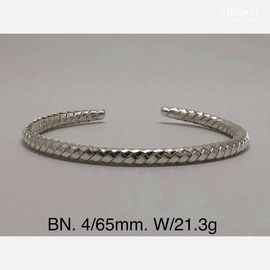 กำไลข้อมือเงินแท้