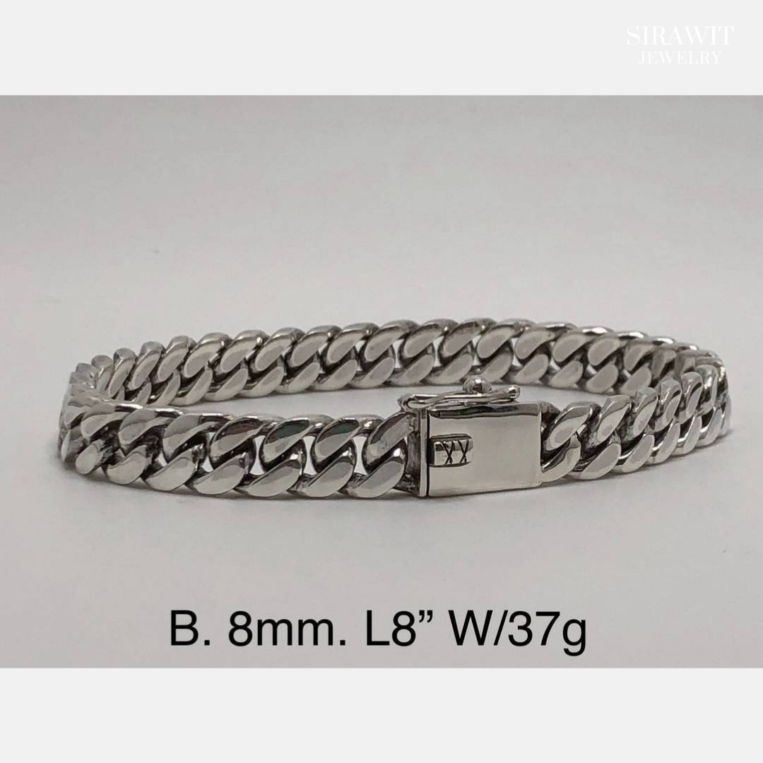 สร้อยข้อมือเลส