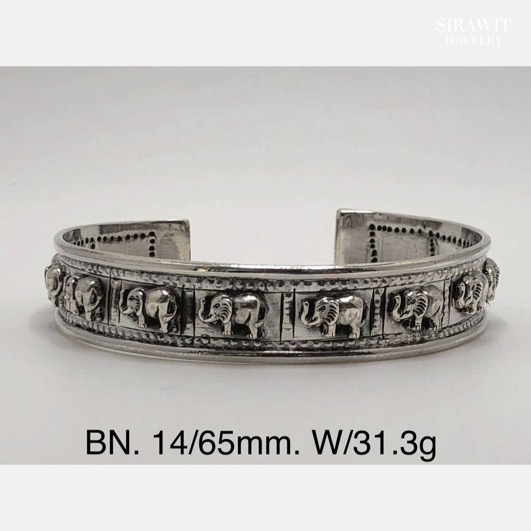 กำไลข้อมือช้าง