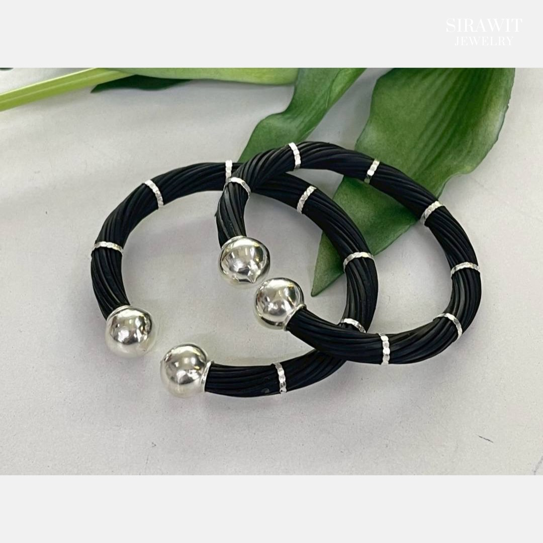 กำไลข้อมือหางช้าง