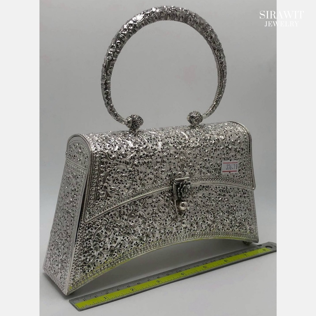 กระเป๋าเงินแท้