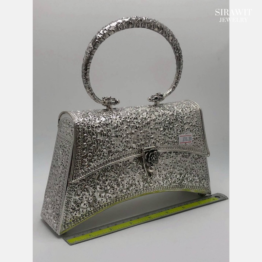 กระเป๋าเงินแท้