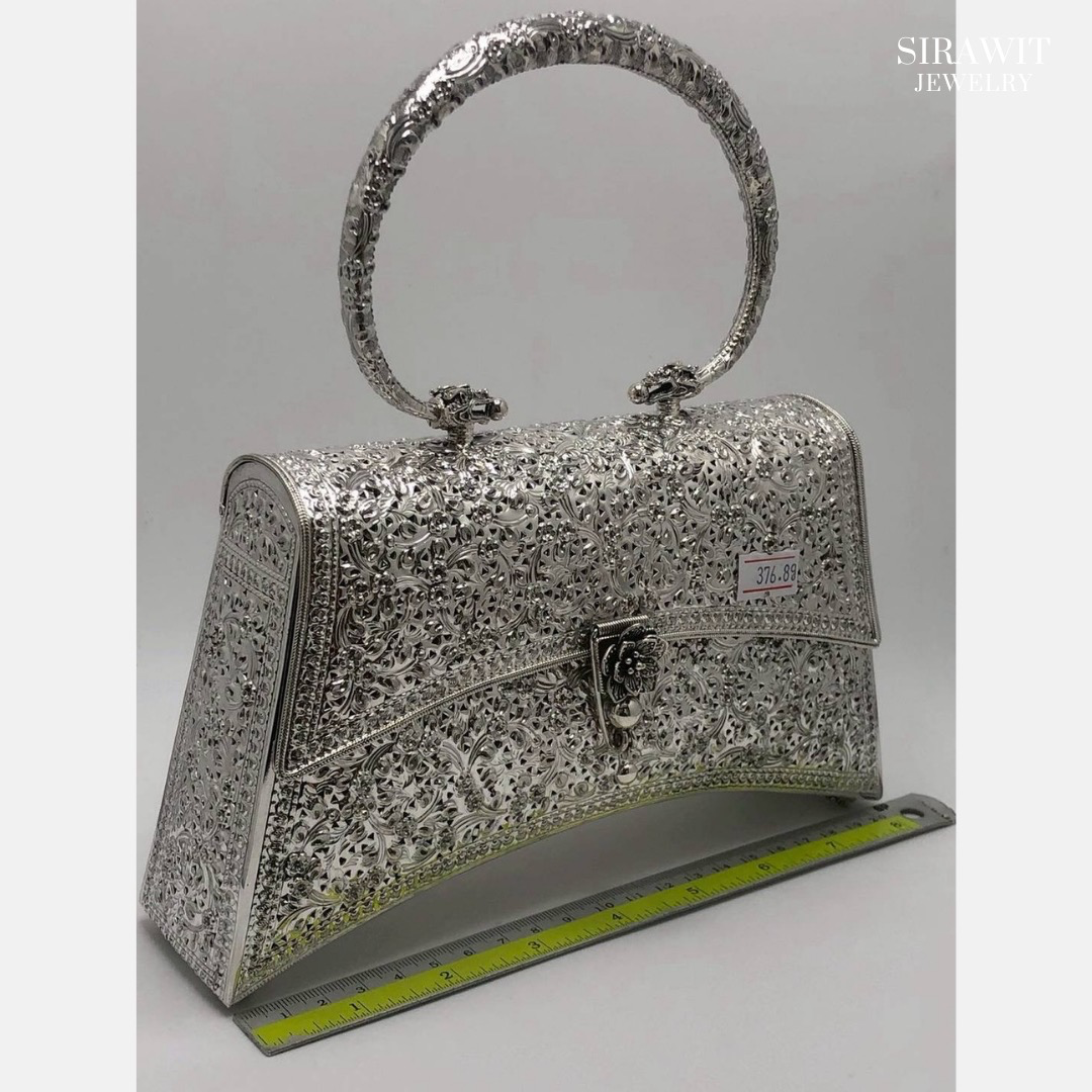 กระเป๋าเงินแท้